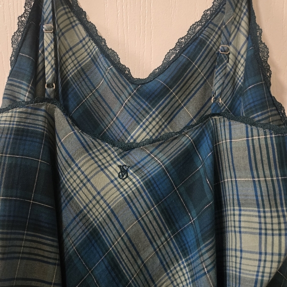 New VICTORIAS SECRET Plaid V- Neck Slip Dress - Picture 8 of 10